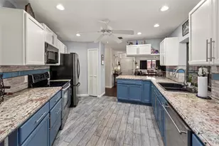 11291 Deal Rd, North Fort Myers, FL 33917 - Photo 10