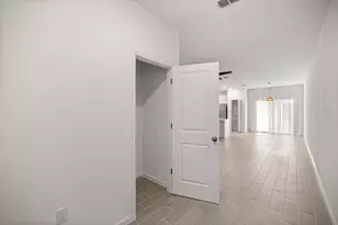 3353 SE 37th Ave Rd, Ocala, FL 34480 - Photo 2