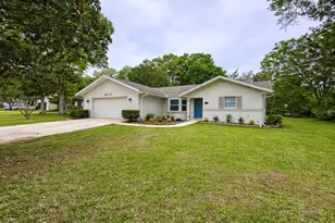 8830 SW 196th Terrace Rd, Dunnellon, FL 34432 - Photo 1