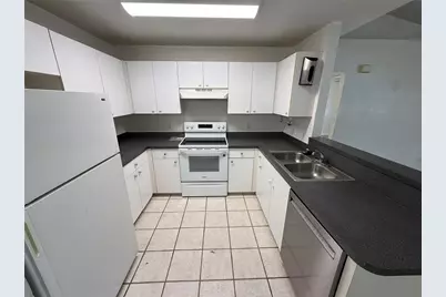 9515 SW 31st Court #1, Ocala, FL 34476 - Photo 4