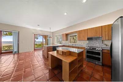 12621 SE Sunset Harbor Road, Weirsdale, FL 32195 - Photo 10