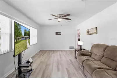 24576 NW Falcon Avenue, Dunnellon, FL 34431 - Photo 16