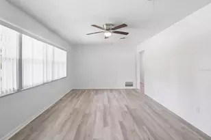 24576 NW Falcon Ave, Dunnellon, FL 34431 - Photo 14