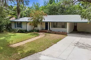 732 NE 12th Terrace, Ocala, FL 34470 - Photo 2
