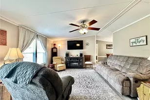 18400 SE 90th Ln, Ocklawaha, FL 32179 - Photo 8