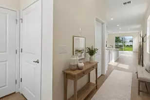 8605 Pinecrest Trl, Wildwood, FL 34785 - Photo 2