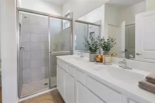 8605 Pinecrest Trl, Wildwood, FL 34785 - Photo 6