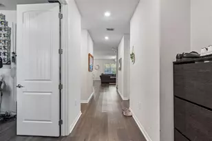 7604 Pool Compass Loop, Wesley Chapel, FL 33545 - Photo 6