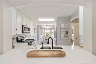 1504 Avila Pl, Lady Lake, FL 32159 - Photo 10