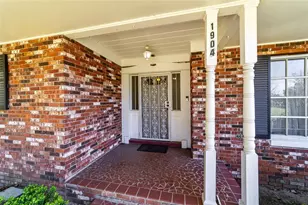 1904 NW 14th St, Ocala, FL 34475 - Photo 2