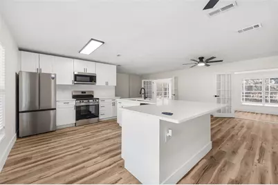 1925 SW 42nd Avenue, Gainesville, FL 32608 - Photo 12