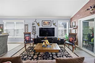 2910 Monument Wy, The Villages, FL 32163 - Photo 20