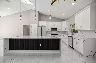 3981 SE 142nd Ln, Summerfield, FL 34491 - Photo 10