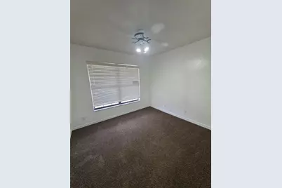 4250 NE 2nd Court, Ocala, FL 34479 - Photo 12