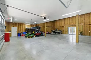 8121 Co Rd 243B, Wildwood, FL 34785 - Photo 22