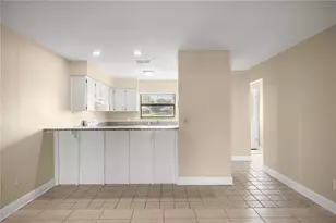 11001 SE Sunset Harbor Rd, Summerfield, FL 34491 - Photo 10