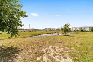 5051 Stokes Wy, Wildwood, FL 34785 - Photo 2