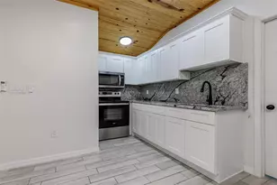 1427 NW 102nd Blvd, Wildwood, FL 34785 - Photo 10