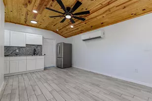 1427 NW 102nd Blvd, Wildwood, FL 34785 - Photo 8