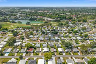 1116 W Boone Ct, Lady Lake, FL 32159 - Photo 32