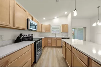 2418 Hopespring Loop, The Villages, FL 32162 - Photo 8