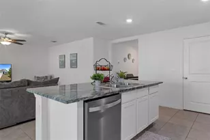 477 W Fairways View Dr, Beverly Hills, FL 34465 - Photo 14