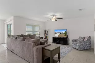 477 W Fairways View Dr, Beverly Hills, FL 34465 - Photo 8