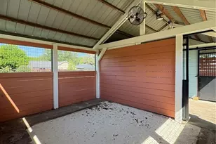 1575 NE 100th St, Anthony, FL 32617 - Photo 8