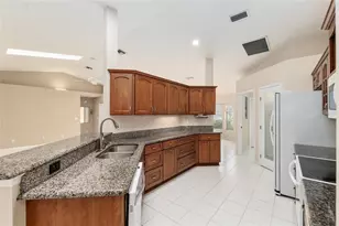 10642 SW 74th Ave, Ocala, FL 34476 - Photo 14