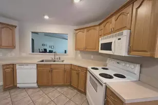 14396 SW 19th Pl, Ocala, FL 34481 - Photo 4