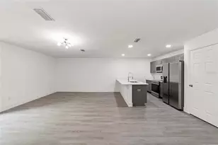 7023 SE 23rd Ave, Ocala, FL 34480 - Photo 4