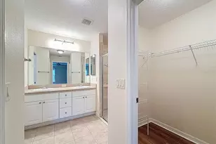 2530 Foxbridge Terrace, The Villages, FL 32162 - Photo 24