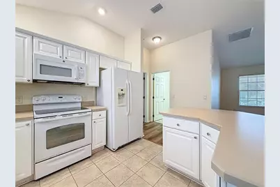 2530 Foxbridge Terrace, The Villages, FL 32162 - Photo 16