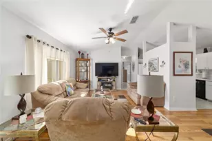 10470 SW 61st Terrace Rd, Ocala, FL 34476 - Photo 8