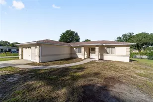 10470 SW 61st Terrace Rd, Ocala, FL 34476 - Photo 4