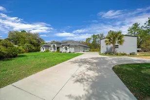 11667 W Bluebell Dr, Crystal River, FL 34428 - Photo 10