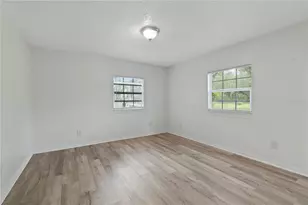 3411 NE 52nd Ave, Silver Springs, FL 34488 - Photo 14