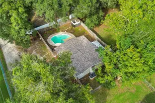 3411 NE 52nd Ave, Silver Springs, FL 34488 - Photo 16