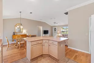 1982 Somerset Ave, The Villages, FL 32162 - Photo 10