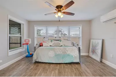 242 176th Avenue E, Redington Shores, FL 33708 - Photo 20