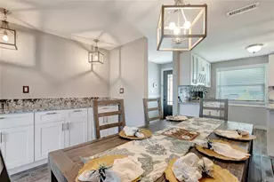 242 176th Ave E, Redington Shores, FL 33708 - Photo 12