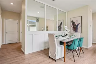 8609 Pinecrest Trl, Wildwood, FL 34785 - Photo 4