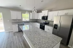 20760 SW 90th Loop, Dunnellon, FL 34431 - Photo 2