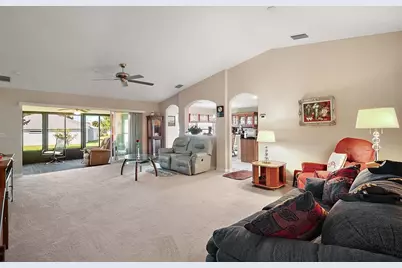 27102 Camerons Run, Leesburg, FL 34748 - Photo 6