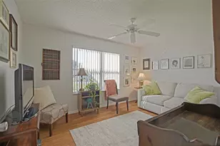 16852 SE 96th Chapelwood Cir, The Villages, FL 32162 - Photo 12