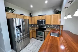 9570 SE 136th Pl, Summerfield, FL 34491 - Photo 2