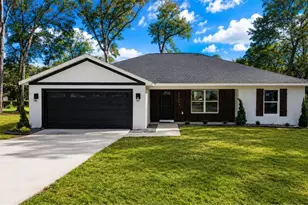 2116 W Beach Plum Dr, Citrus Springs, FL 34434 - Photo 2