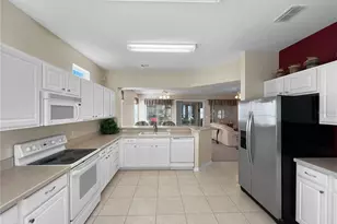 13150 SE 93rd Cir, Summerfield, FL 34491 - Photo 16