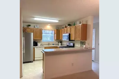 9523 SE 168th Maplesong Lane, The Villages, FL 32162 - Photo 6