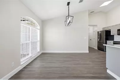 10058 SE 105th Place, Belleview, FL 34420 - Photo 6